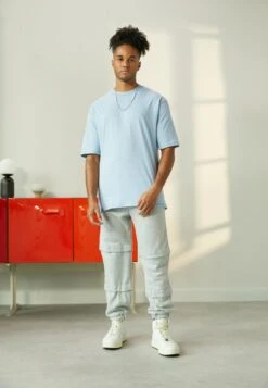 YOURTURN UNISEX - T-Shirt Basic - Blue 10 YOURTURN UNISEX - T-Shirt Basic - Blue -Damenbekleidungsgeschäft 0702c3fd65734eb39e9c46ae462ae9f5