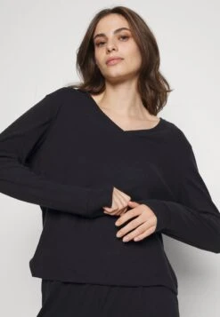 Anna Field Pyjama - Black -Damenbekleidungsgeschäft 0f9d4399099f492893766a66623d0ac8