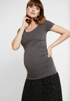 2 PACK - T-Shirt Basic - Dark Gray/black 12 2 PACK - T-Shirt Basic - Dark Gray/black -Damenbekleidungsgeschäft 18f88c666d4f4ae7af077ff0b0321187