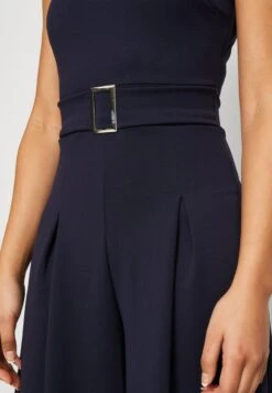 Wal G ASH BELT - Jumpsuit - Navy Blue -Damenbekleidungsgeschäft 34b83eeb623a47eb855f93108951b9ac