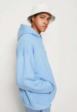 YOURTURN SUPER OVERSIZED UNISEX - Kapuzenpullover - Light Blue -Damenbekleidungsgeschäft 38b80b867e014ab69f166bbc65c4a779