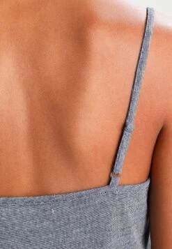 Anna Field SET - Nachtwäsche Set - Off-white/dark Blue 11 Anna Field SET - Nachtwäsche Set - Off-white/dark Blue -Damenbekleidungsgeschäft 49d51a315b42407db76066305cc81b2a