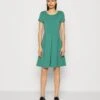 Anna Field Jerseykleid - Dark Green 2 Anna Field Jerseykleid - Dark Green -Damenbekleidungsgeschäft 55f4b756547f41c28bbaf9bddd608c04