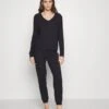 Anna Field Pyjama - Black 1 Anna Field Pyjama - Black -Damenbekleidungsgeschäft 5d196bf9799b40118cafb962d8960024