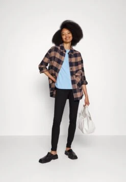 Edc By Esprit MEDIUM RISE - Jeggings - Black Rinse 9 Edc By Esprit MEDIUM RISE - Jeggings - Black Rinse -Damenbekleidungsgeschäft 839bb9535eaa4c3492ee631328c07a93