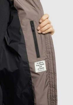 Khujo SOULANI2 - Wintermantel - Taupe 12 Khujo SOULANI2 - Wintermantel - Taupe -Damenbekleidungsgeschäft 8c42323d2ad84502ab2f1273cc0f3250