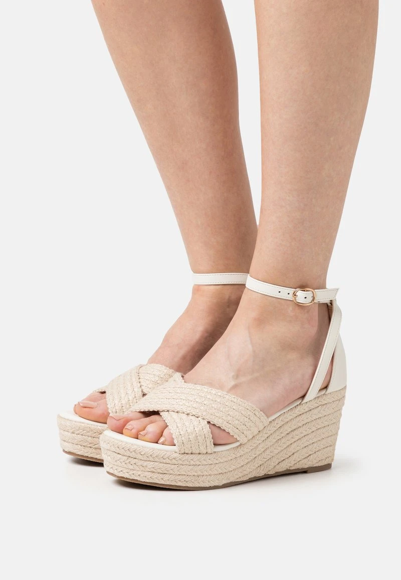 Plateausandalette - Beige 3 Plateausandalette - Beige