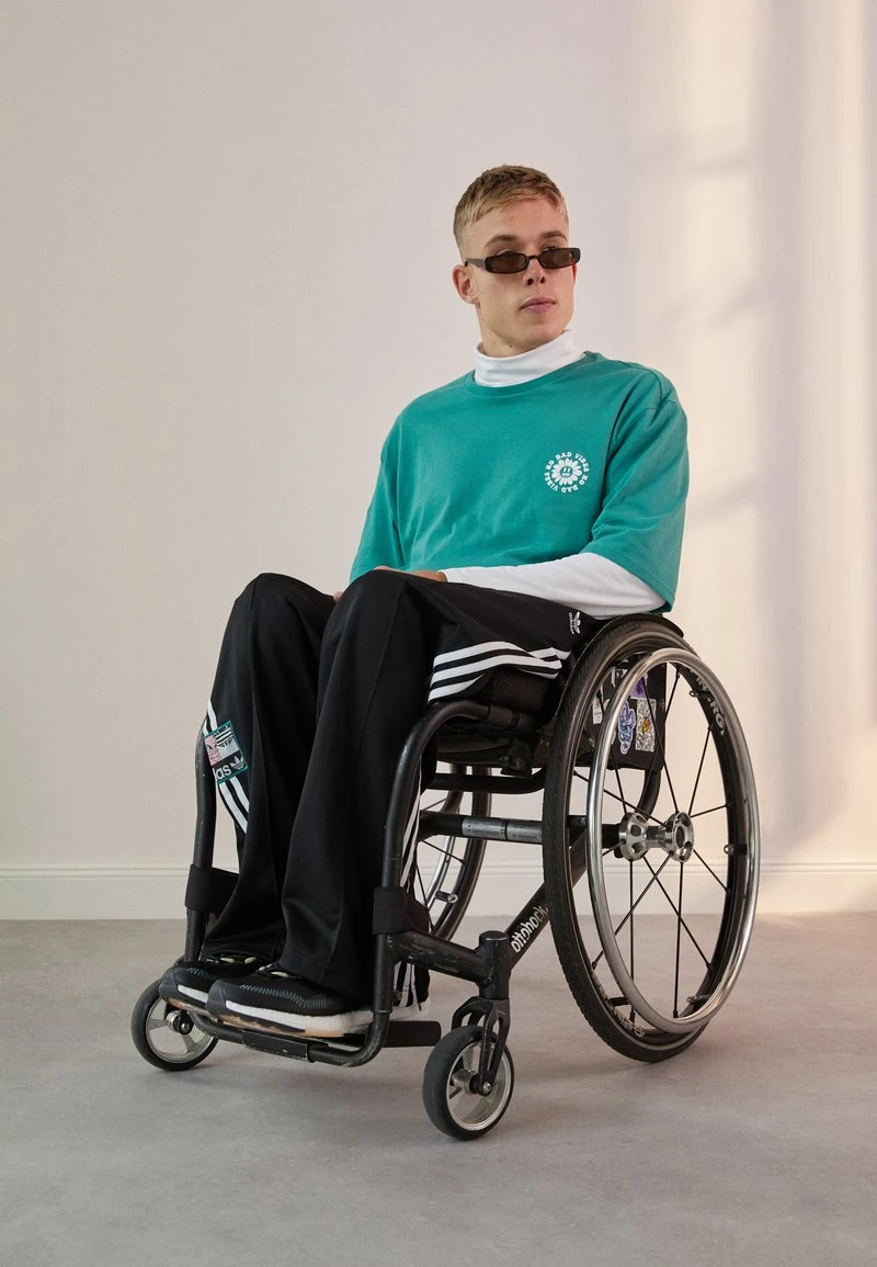 YOURTURN UNISEX - T-Shirt Print - Green 5 YOURTURN UNISEX - T-Shirt Print - Green – Bild 3