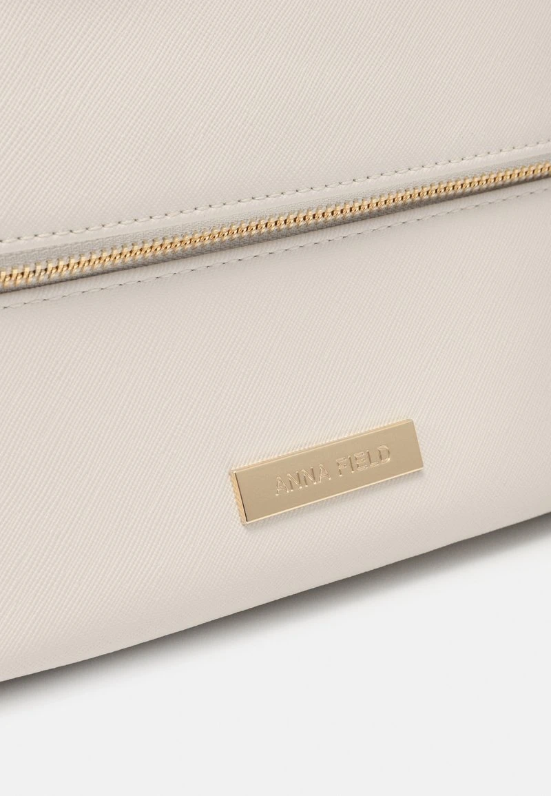 Anna Field Tagesrucksack - 003 - Off-white 6 Anna Field Tagesrucksack - 003 - Off-white – Bild 4
