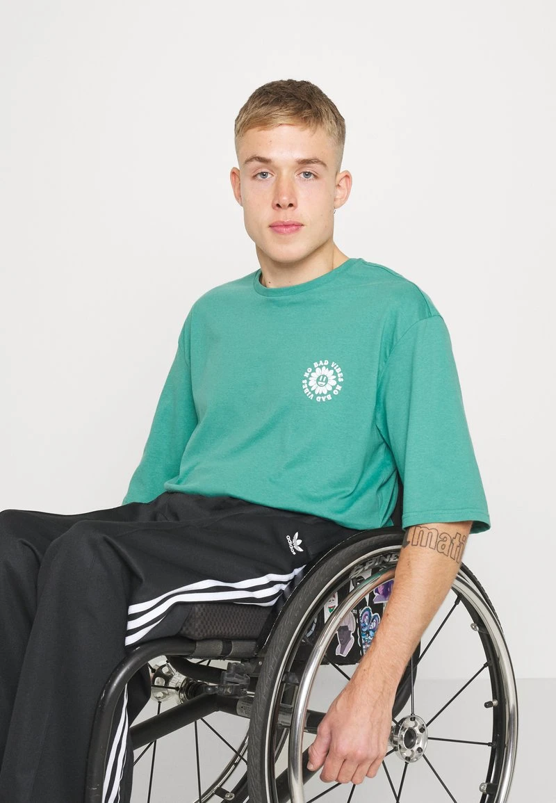 YOURTURN UNISEX - T-Shirt Print - Green 6 YOURTURN UNISEX - T-Shirt Print - Green – Bild 4