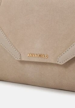 Anna Field LEATHER - Clutch - Taupe -Damenbekleidungsgeschäft c933426553bb4831a448eeab65bcefad