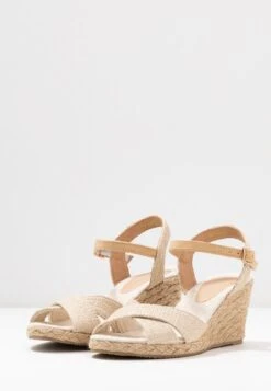 Anna Field Keilsandalette - Beige 12 Anna Field Keilsandalette - Beige -Damenbekleidungsgeschäft ca5dd38cc82a4b4f889bfd190f1c7ade