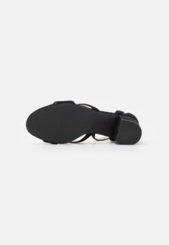 LEATHER WIDE FIT - Riemensandalette - Black 12 LEATHER WIDE FIT - Riemensandalette - Black -Damenbekleidungsgeschäft d01fa3b7e2db44428a41d41757549389