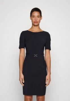 Boss DALEAH - Etuikleid - Dark Blue 13 Boss DALEAH - Etuikleid - Dark Blue -Damenbekleidungsgeschäft ed39042fd08f40b8ac3cffc82aca4ae9 1