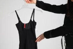 Spanx SUIT YOUR FANCY OPEN BUST CATSUIT - Body - Black -Damenbekleidungsgeschäft ed5cbc43f13a45bb9ee883474706bbd2