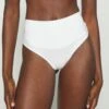 Spanx COTTON COMFORT THONG - String - White -Damenbekleidungsgeschäft f5c6155e43aa4edbaccc368b691123cc