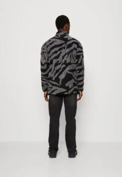 YOURTURN UNISEX - Fleecejacke - Grey 10 YOURTURN UNISEX - Fleecejacke - Grey -Damenbekleidungsgeschäft fb0a0ae1914e4939bc76695f0267d638